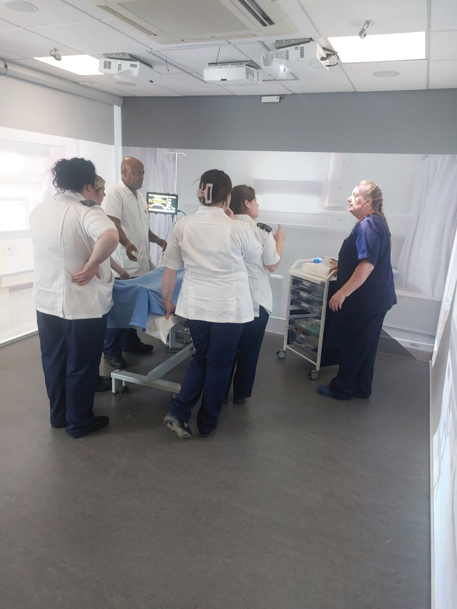 STAQCJane's tweet photo. Amazing first few days with our student nurses on their simulated placement @SouthTees. Thank you to the Sepsis team providing superb simulated education and everyone who supported our simulation in 'care of the deceased day from a cultural perspective' was fantastic experience. https://t.co/Ixrjyyiwjm