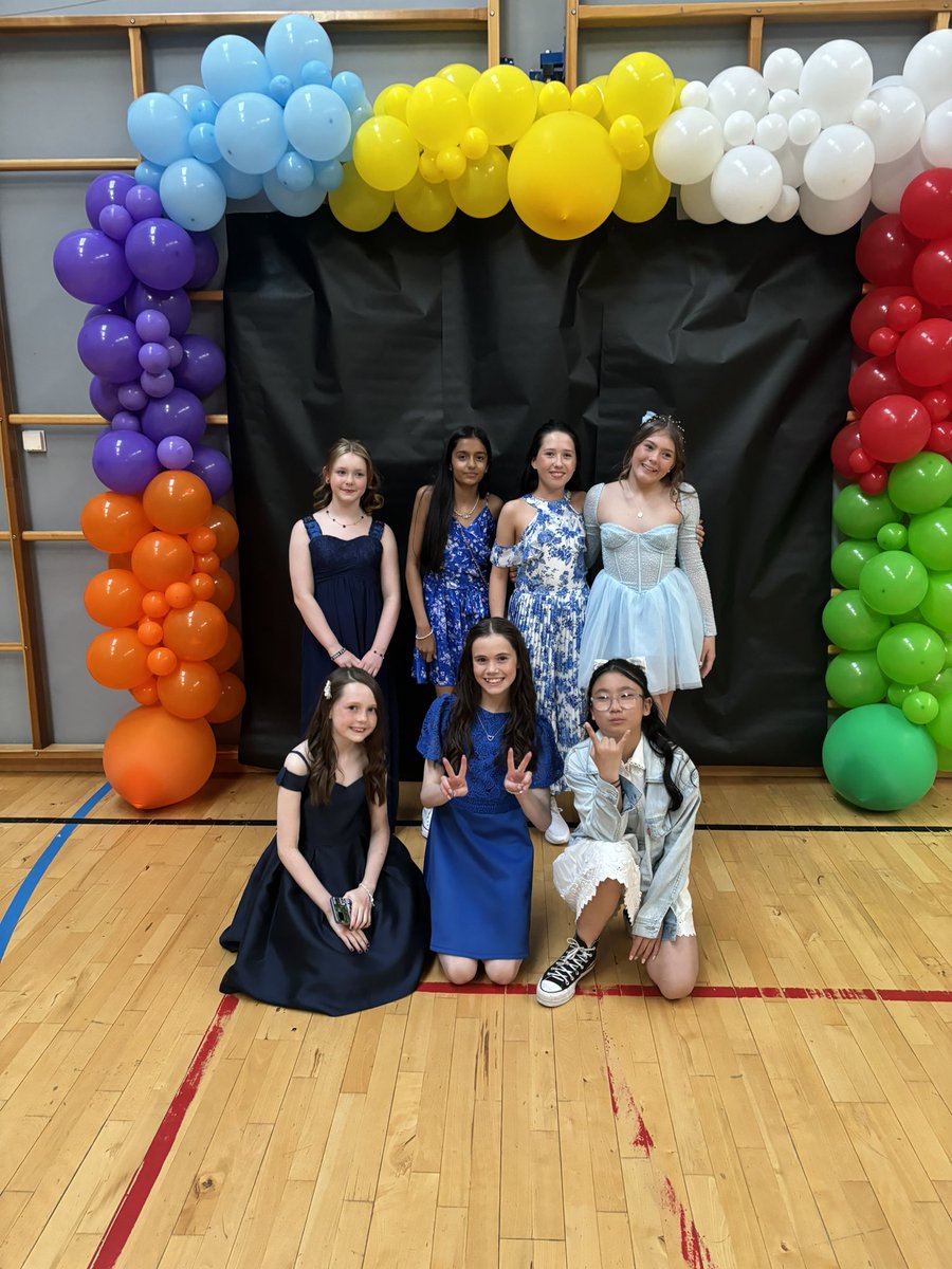 MPS_P7's tweet image. What an amazing night! P7 Leavers 2024 🖤💛