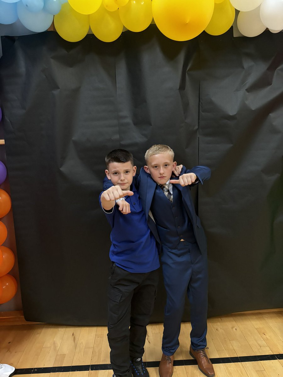 MPS_P7's tweet image. What an amazing night! P7 Leavers 2024 🖤💛