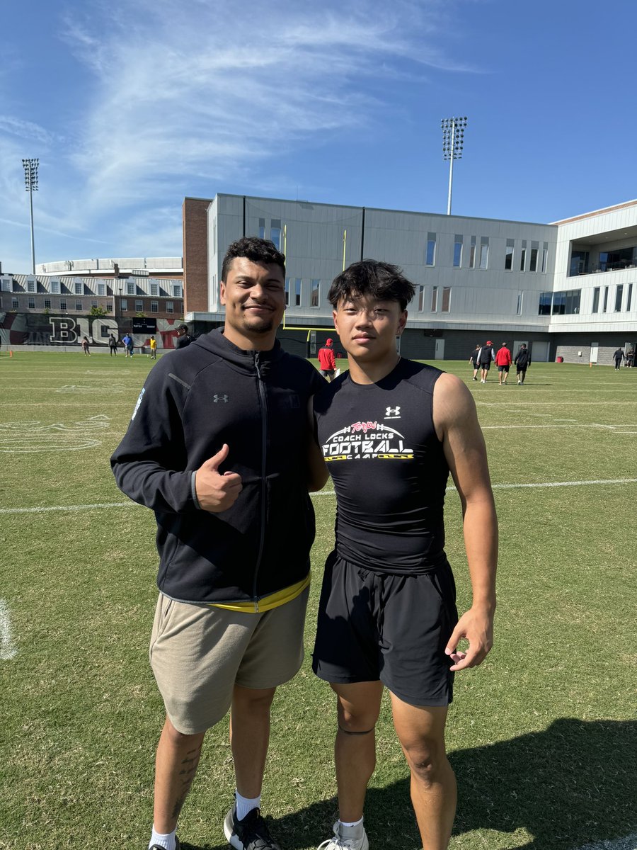 Andrew_Parkk13's tweet photo. Had a great time at @CoachLocks Football Camp today! Thank you to @Coach_Butera and @jacksonsumlin ! @JWRobinsonFB @Jay_FiveSix @coachweeks https://t.co/EGpywsQiYS