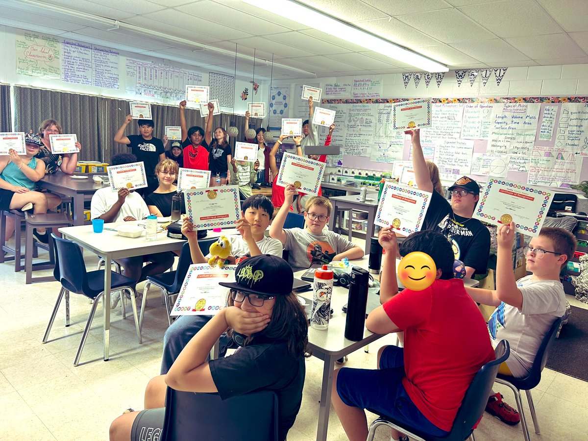 Rochelle Tkach 🌱 (@rochellesroots) on Twitter photo The crew.💪So proud of these kids. Our last Fresh Falls Market <a href="/JamesMordenDSBN/">James Morden Public School</a> was a success! Market bags this month had🌽🫑🧅🍌🥝! We celebrated our <a href="/opheacanada/">Ophea</a> Healthy Schools GOLD certification with cake, reflections, & certificates! <a href="/NRPublicHealth/">Niagara Region Public Health</a> <a href="/UWNiagara/">United Way Niagara</a> <a href="/LSF_LST/">LSF/LST</a> <a href="/dsbn/">District School Board of Niagara</a> The crew.💪So proud of these kids. Our last Fresh Falls Market <a href="/JamesMordenDSBN/">James Morden Public School</a> was a success! Market bags this month had🌽🫑🧅🍌🥝! We celebrated our <a href="/opheacanada/">Ophea</a> Healthy Schools GOLD certification with cake, reflections, & certificates! <a href="/NRPublicHealth/">Niagara Region Public Health</a> <a href="/UWNiagara/">United Way Niagara</a> <a href="/LSF_LST/">LSF/LST</a> <a href="/dsbn/">District School Board of Niagara</a>
