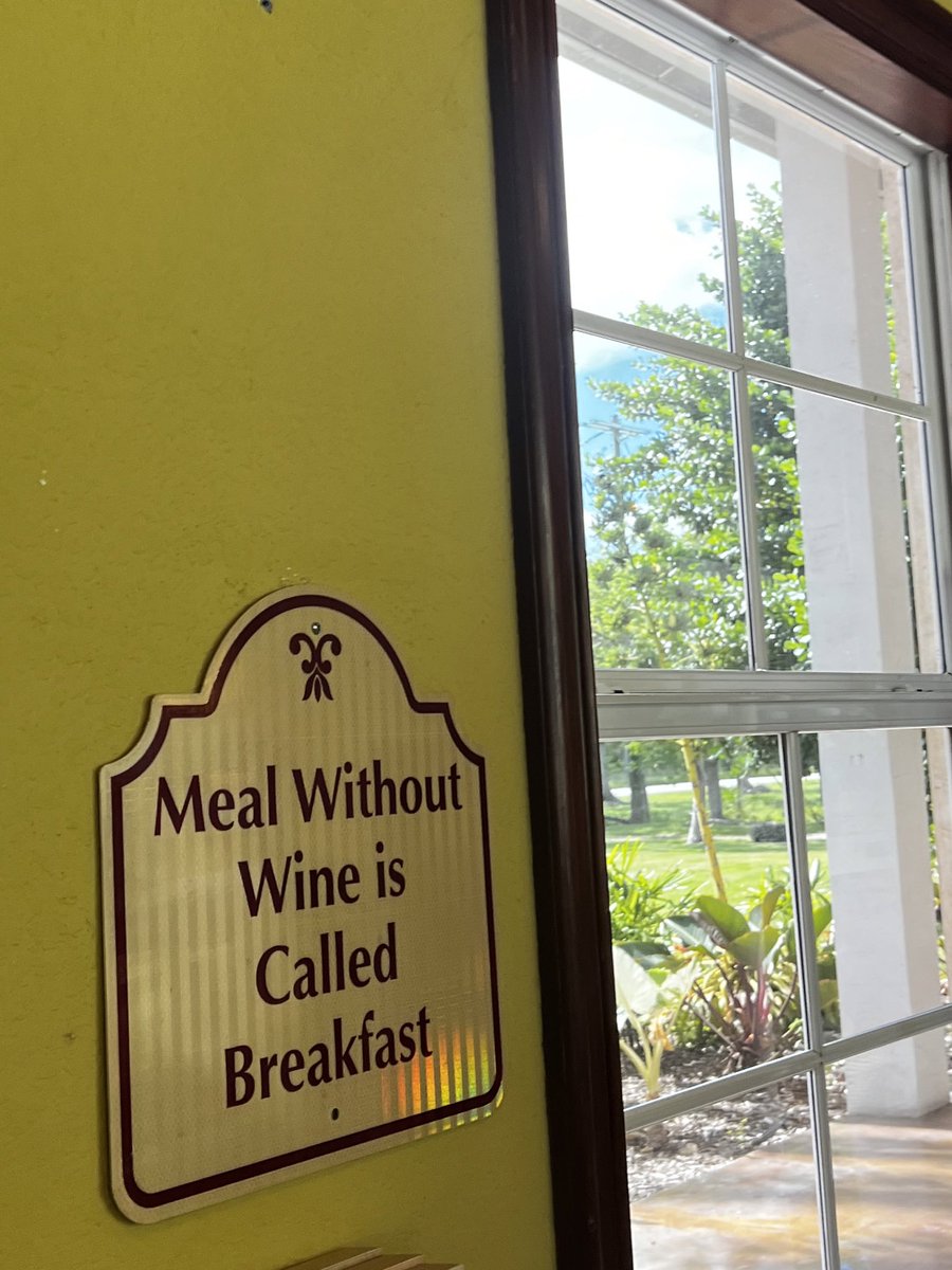 TheHoginator's tweet photo. Celebrating Juneteenth getting wine drunk with my husband at a cute ass winery https://t.co/4fT2rDaHNm