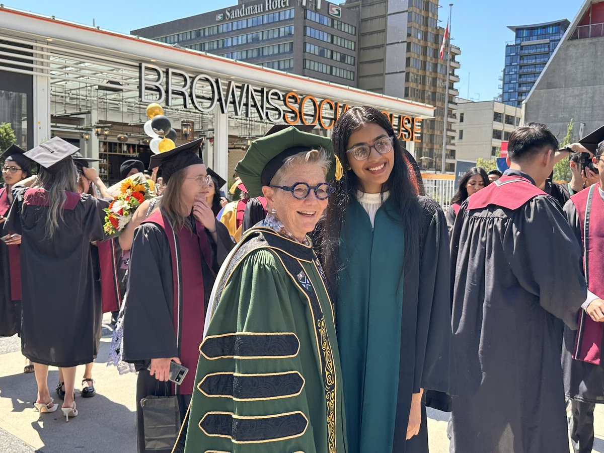 Dr. Paula Burns tweet media