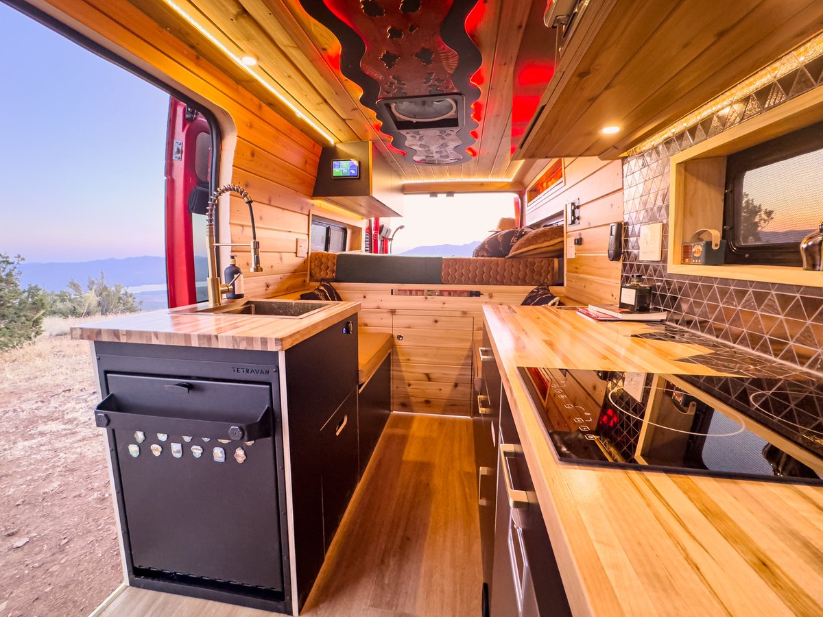 Boho Camper Vans tweet media