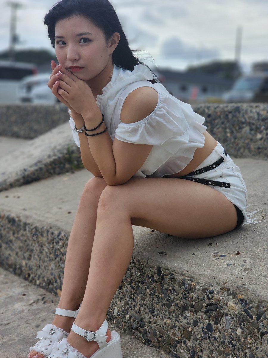 TAFT_S_'s tweet photo. 太もも天使
#ねるんへ送信 https://t.co/vubEODAqXT