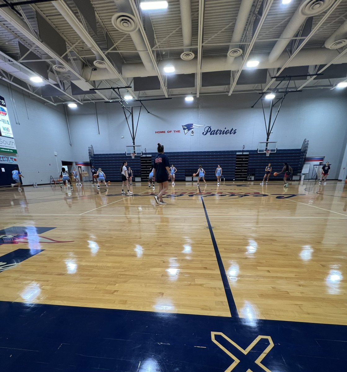 Lady Patriots Basketball 🏀 tweet media