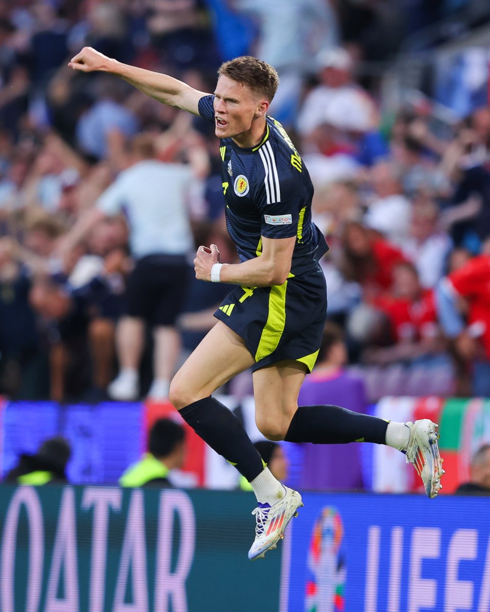 UEFAEURO's tweet image. McTominay 💪

#EURO2024 | #SCOSUI