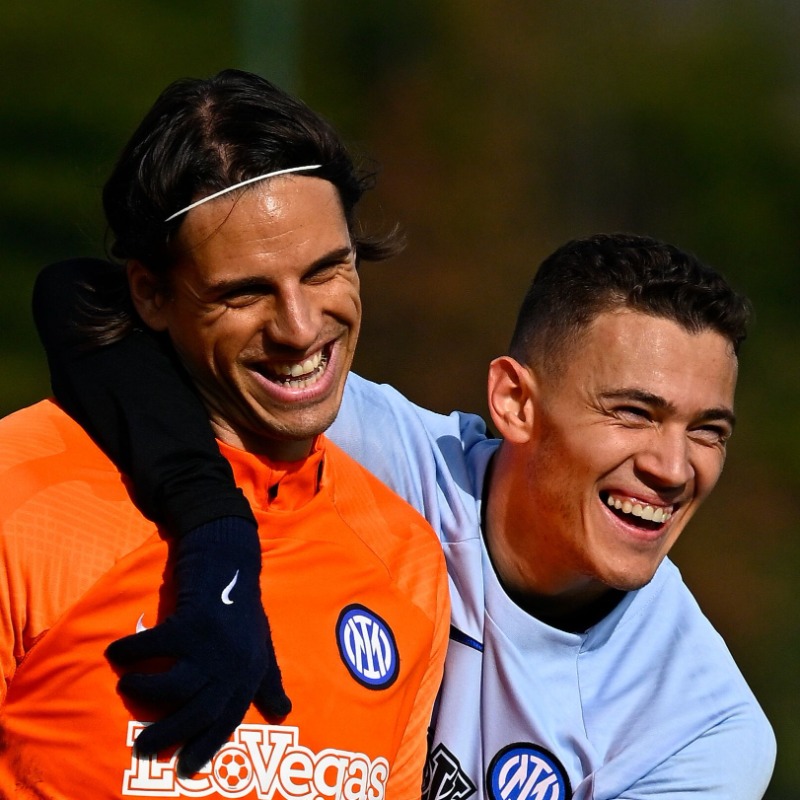Inter's tweet photo. Pareggi per Svizzera e Albania con Sommer e Asllani entrambi in campo per 90 minuti 👏🖤💙

#ForzaInter #InterNazionale #Euro2024