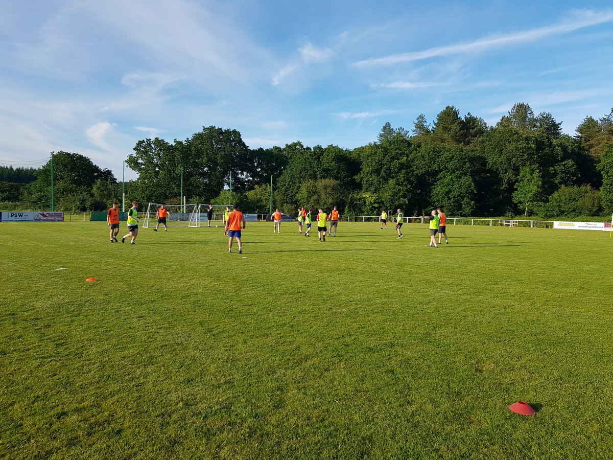 Another session under the belt.  Training on Wednesdays, 6:15 - 7:45. New and existing players always welcome