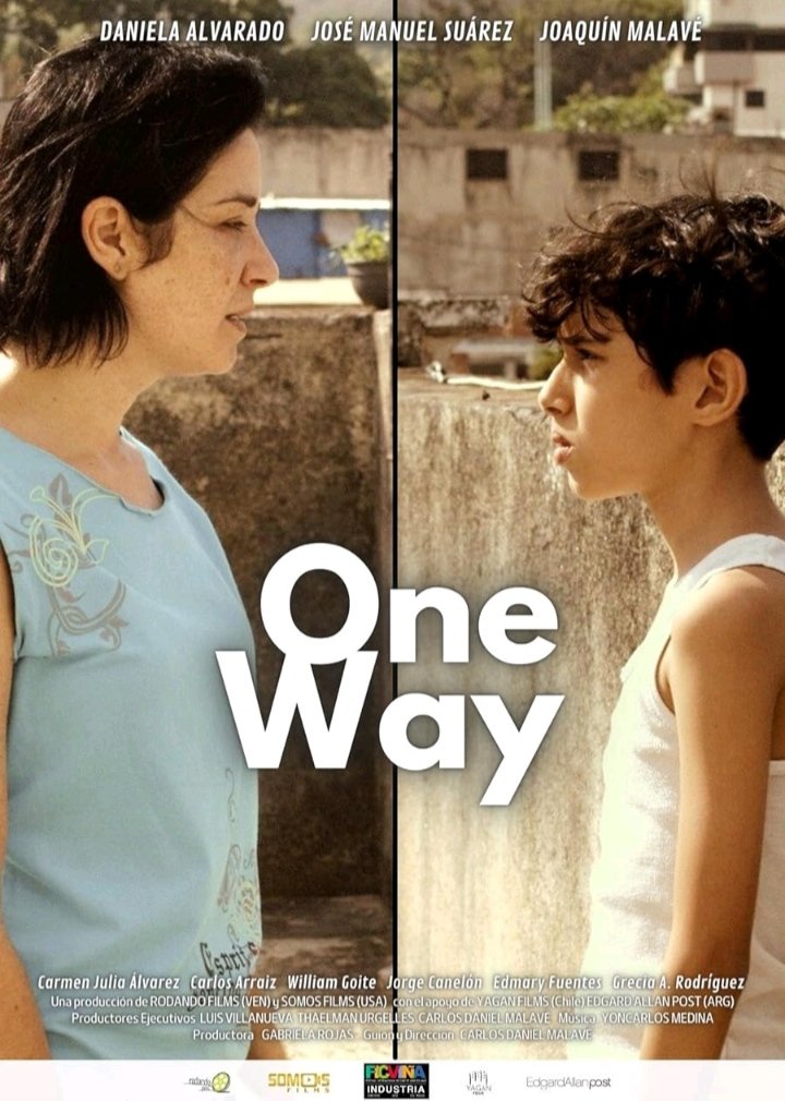 #CineVenezolano Sobre el segundo día de proyecciones en el Festival del Cine Venezolano.

Mis favoritas:

One Way, de Carlos Daniel Malavé.

Protagonizado por Daniela Alvarado. 

Una madre que hace lo imposible en un país en debacle. 

Es la preferida de varios.