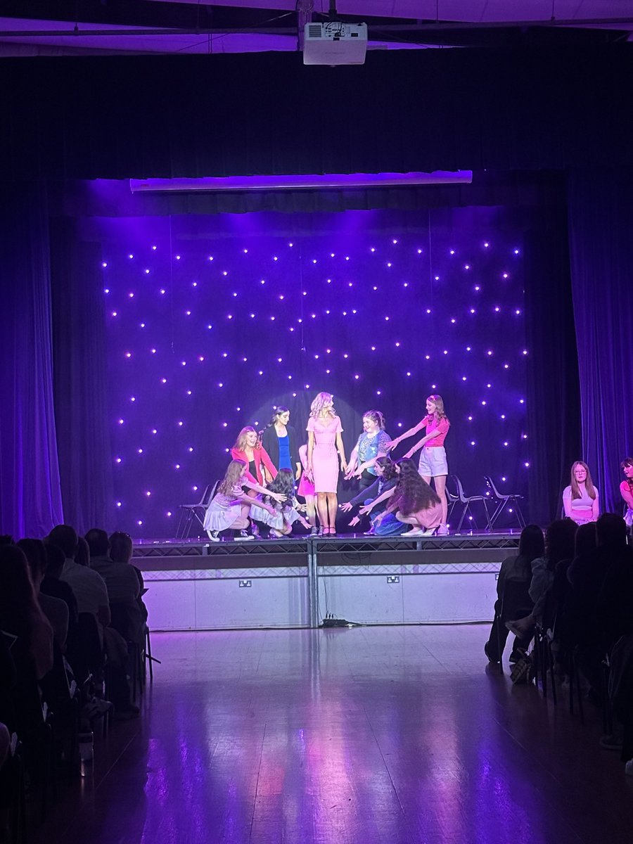 Miss Fullard tweet media