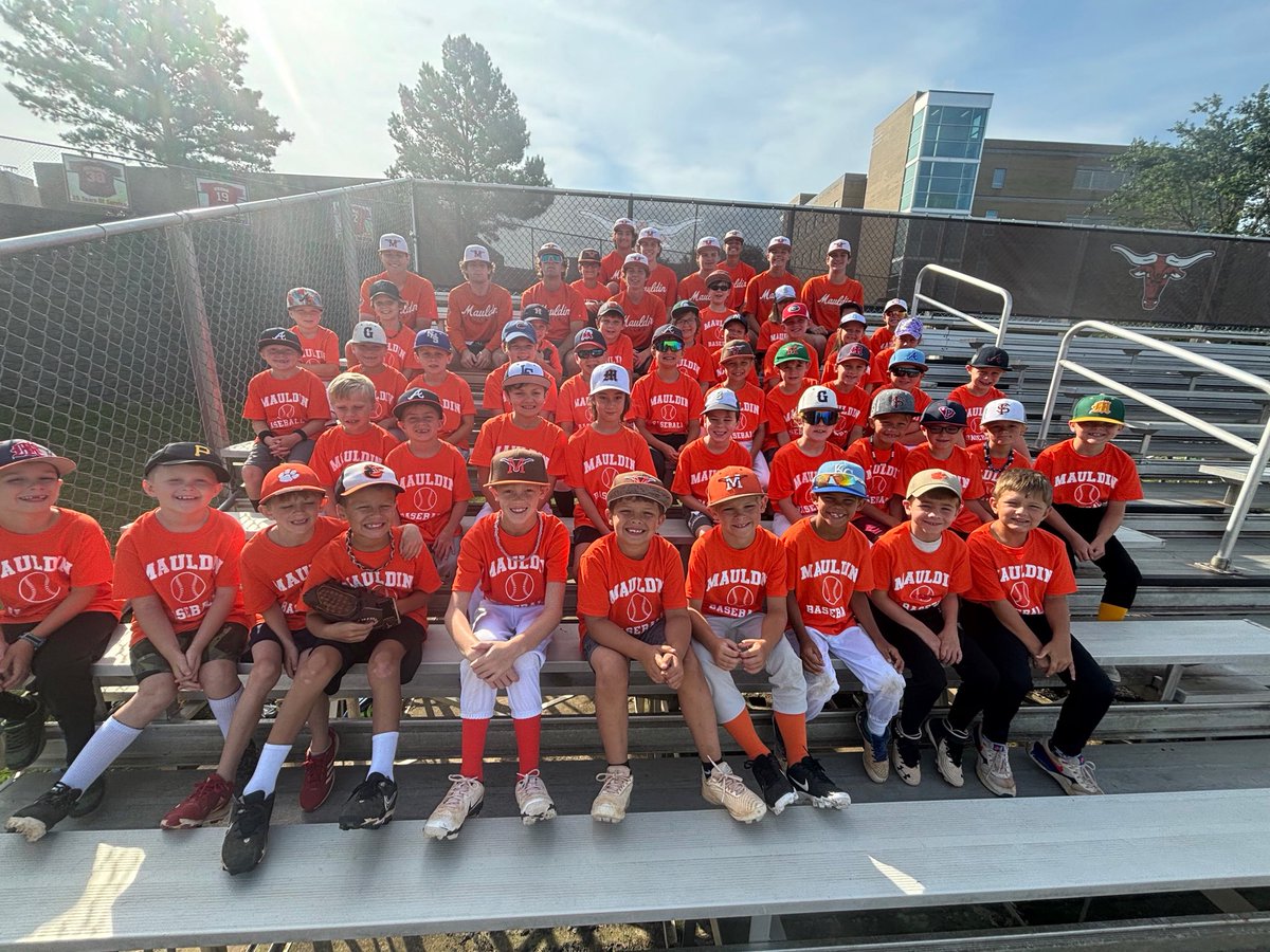 wayne_reames's tweet photo. Great camp with the Mini-Mavs.  Fun working with this group of young baseball players. Special thanks to all the Mavs who worked camp.. https://t.co/9McDe2qdkk