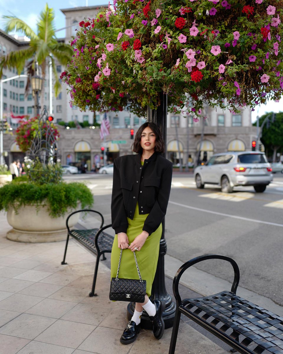 #MaineMendoza is undeniably a fashion girl, and her designer shoe roster is proof! Check out where you can shop her exact pieces here: bit.ly/3xpgprw