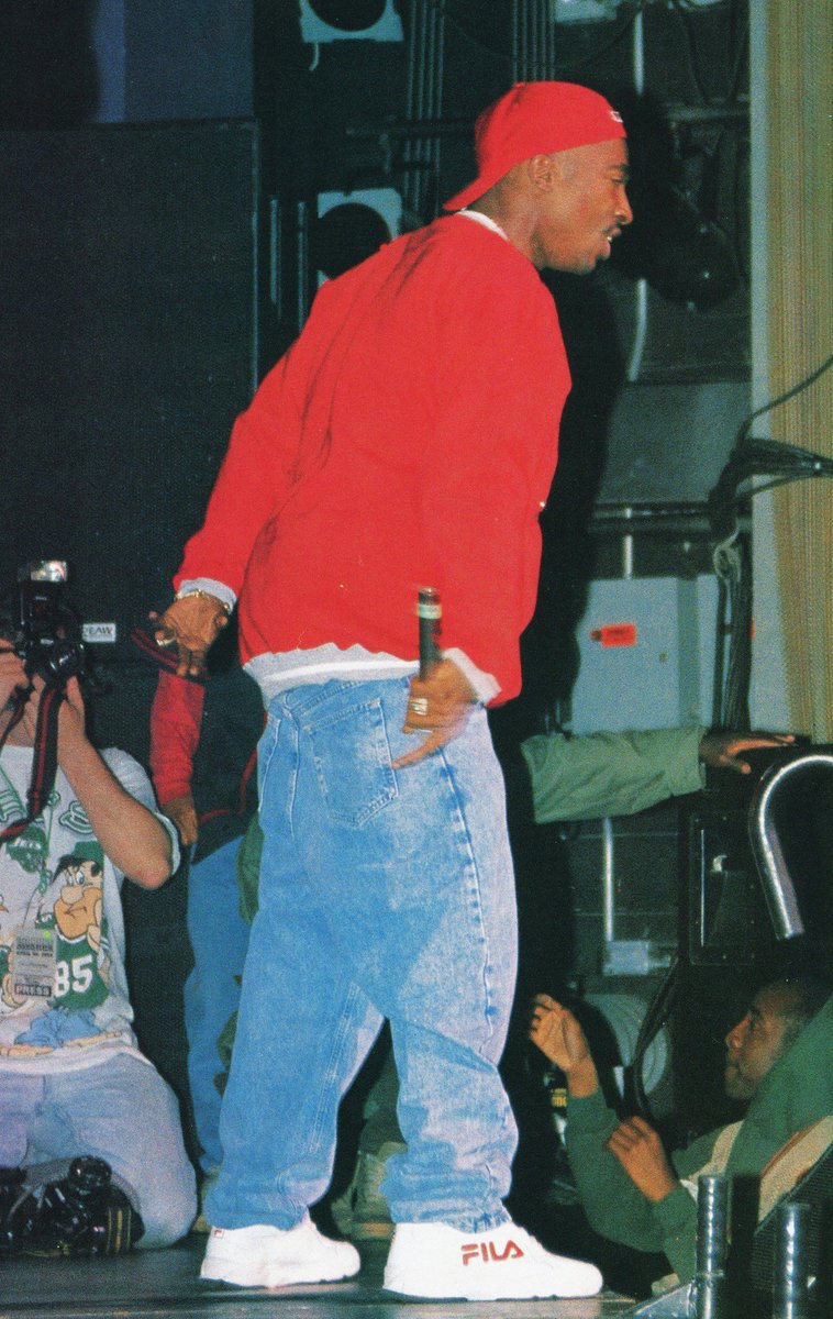 evboogie's tweet image. context is everything.