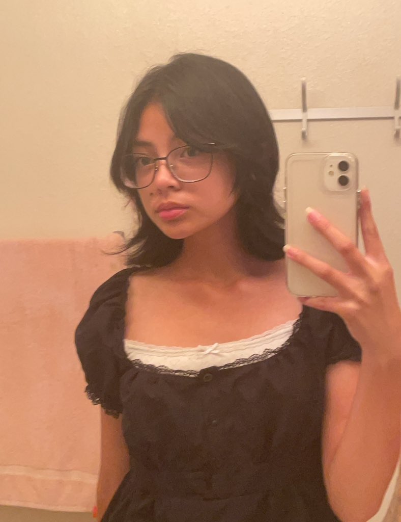 kiki tweet media