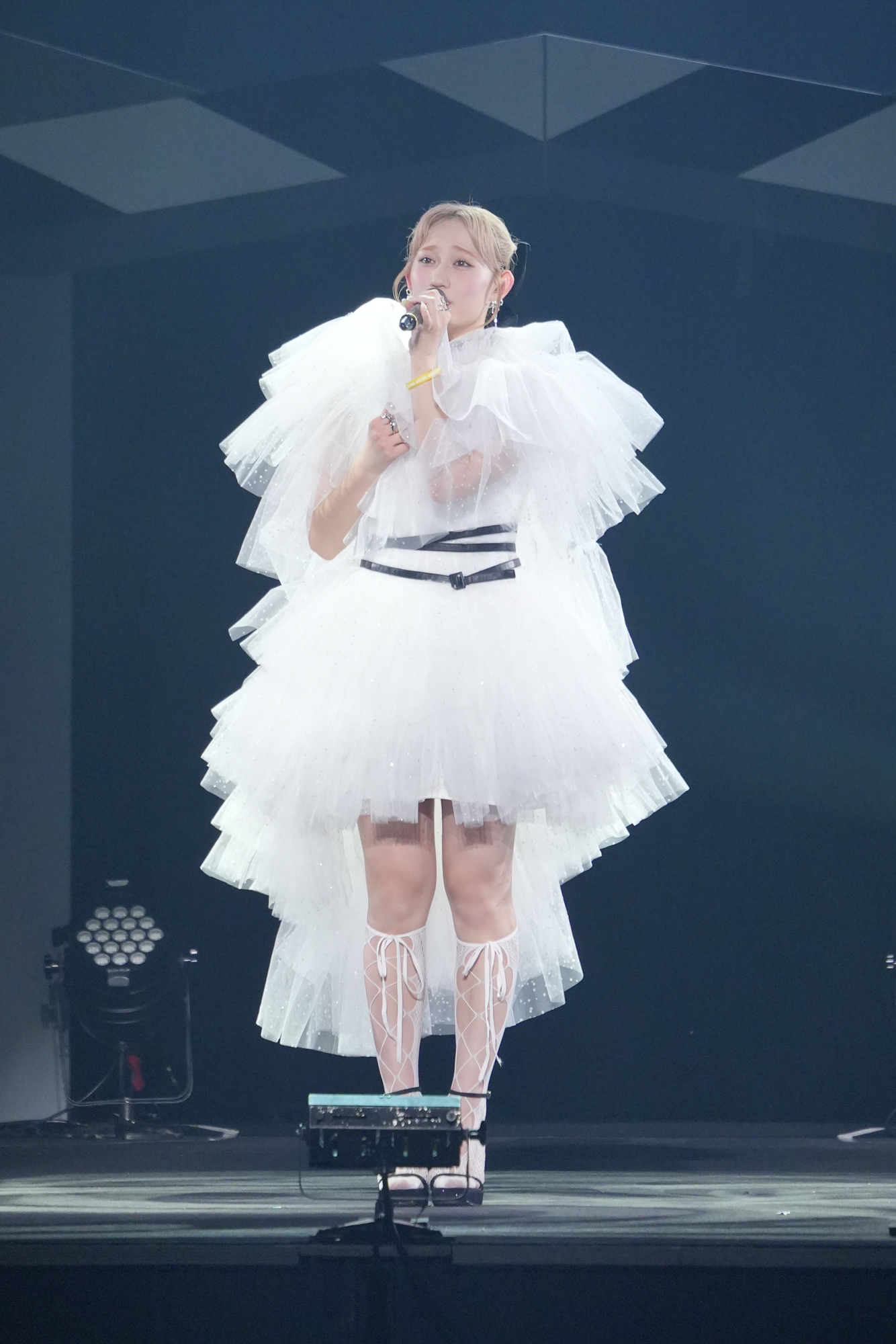 アンジュルム　佐々木莉佳子　卒業メモリアル アンジュルム・佐々木莉佳子 卒業記念フォトブック、2024年6月4