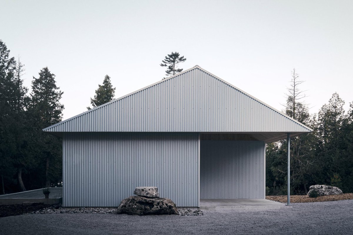 UPinteriors's tweet photo. Devil's Glen by StudioAC. Photo by Felix Michaud. https://t.co/I0p37k7BJ6

#architectures #interior #house https://t.co/WxVtETctXl