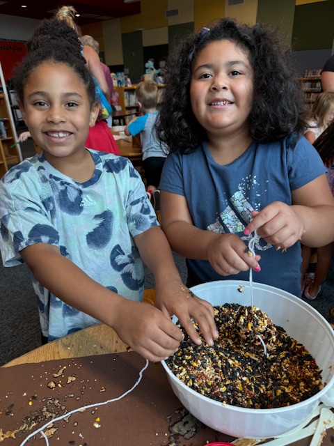 FreiheitLibrary tweet media