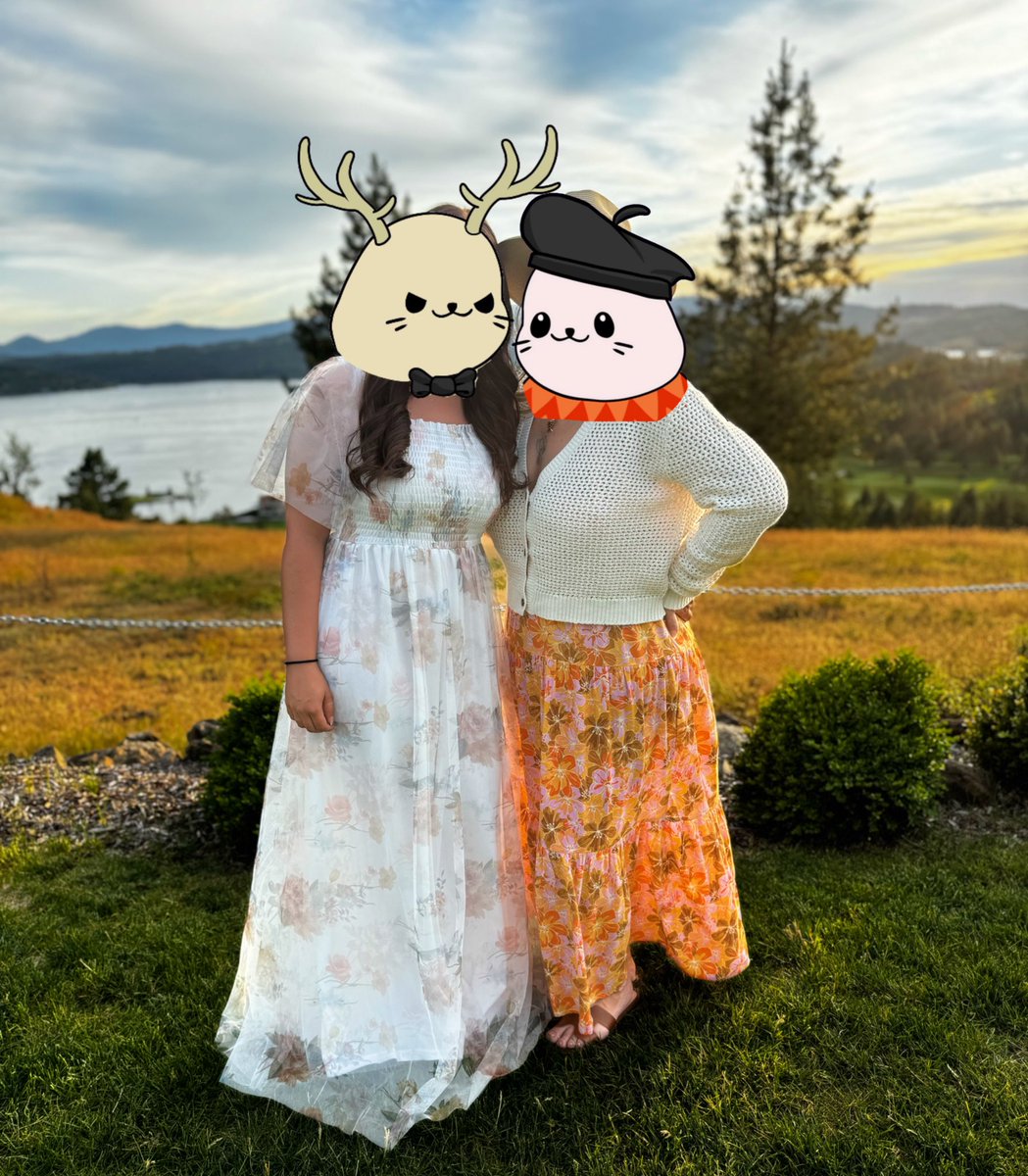 sappy sisters traveling across the country to be there for your seal wedding 😭🥂  

(cult doing cult things?)