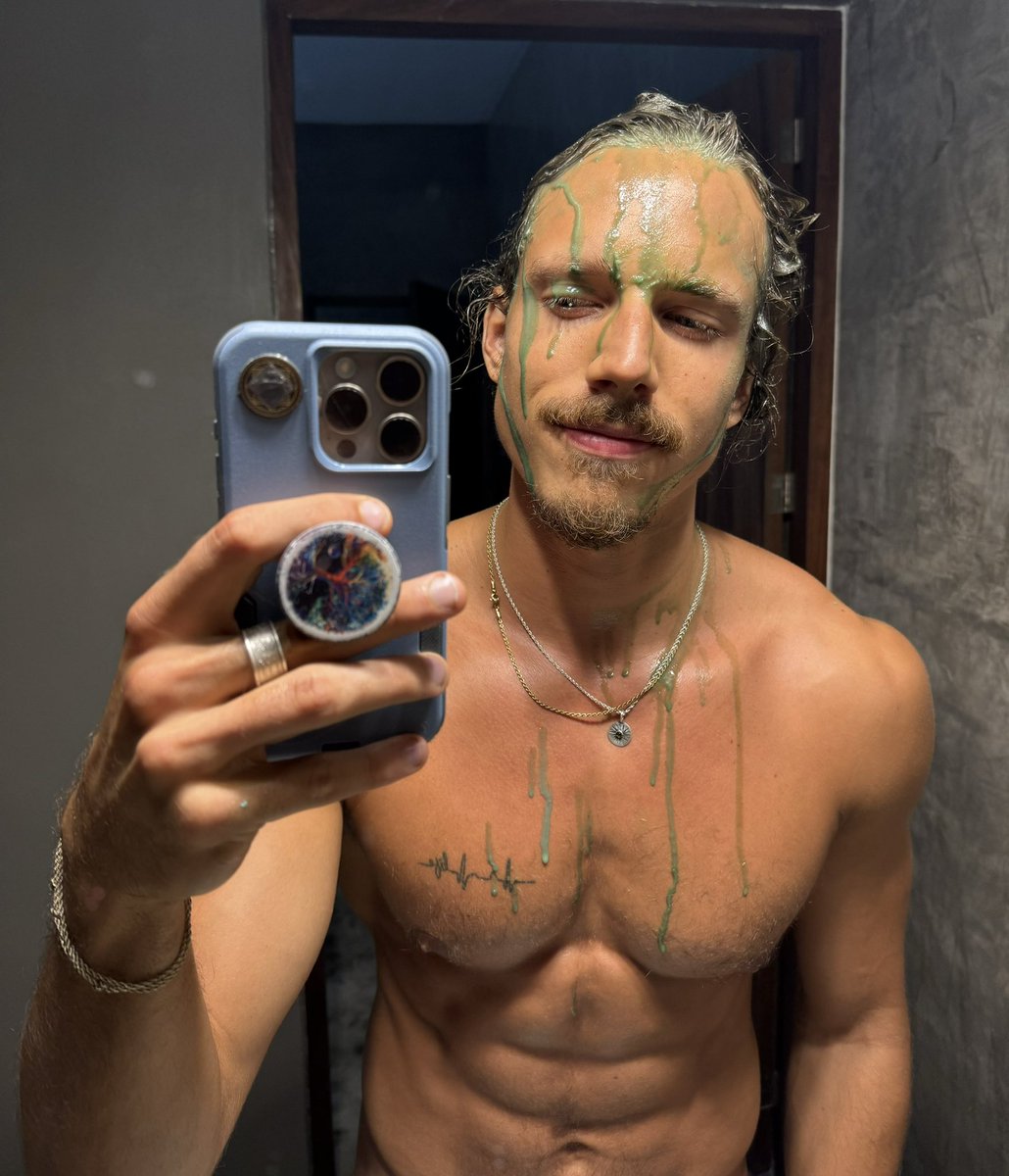 🌞 Christian Van Camp 🌞 tweet media