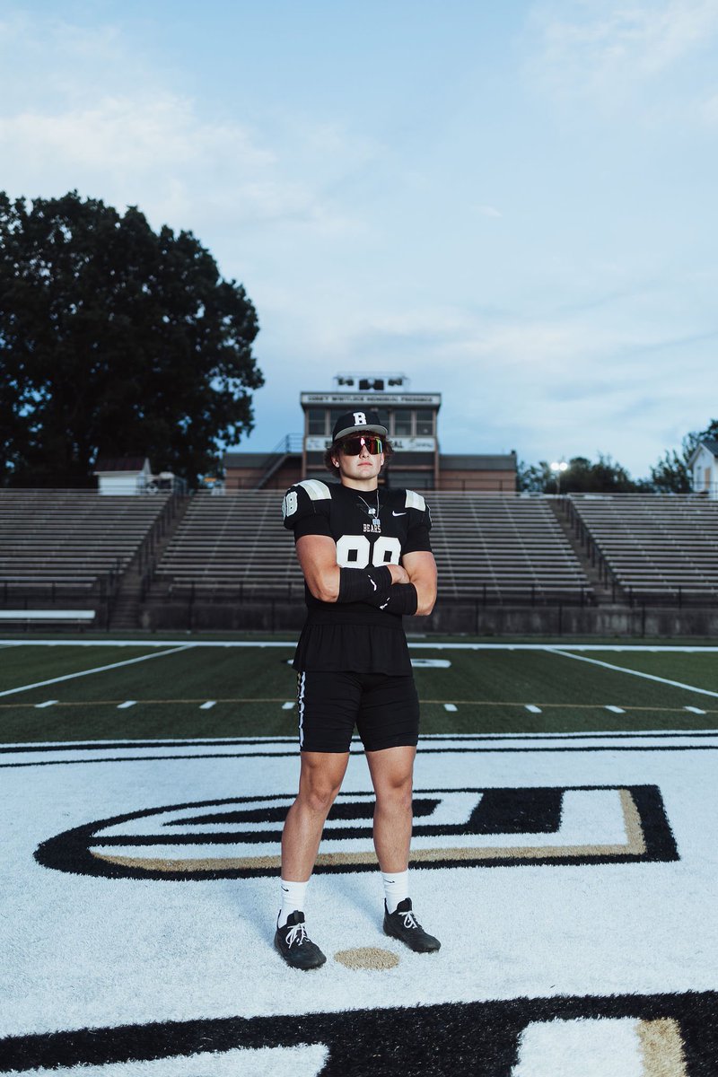 Bradylewis01's tweet photo. Committed and excited for my sophomore season @BradleyBearsFB!!
#Bustface #Gobears #BCNATION
@DFloyd02 @colby_dills @TheCoachPayne @BenefieldXXVIII @Rivals @RivalsCamp @247Sports @247recruiting @MaxPreps https://t.co/NYjlSUbdsq