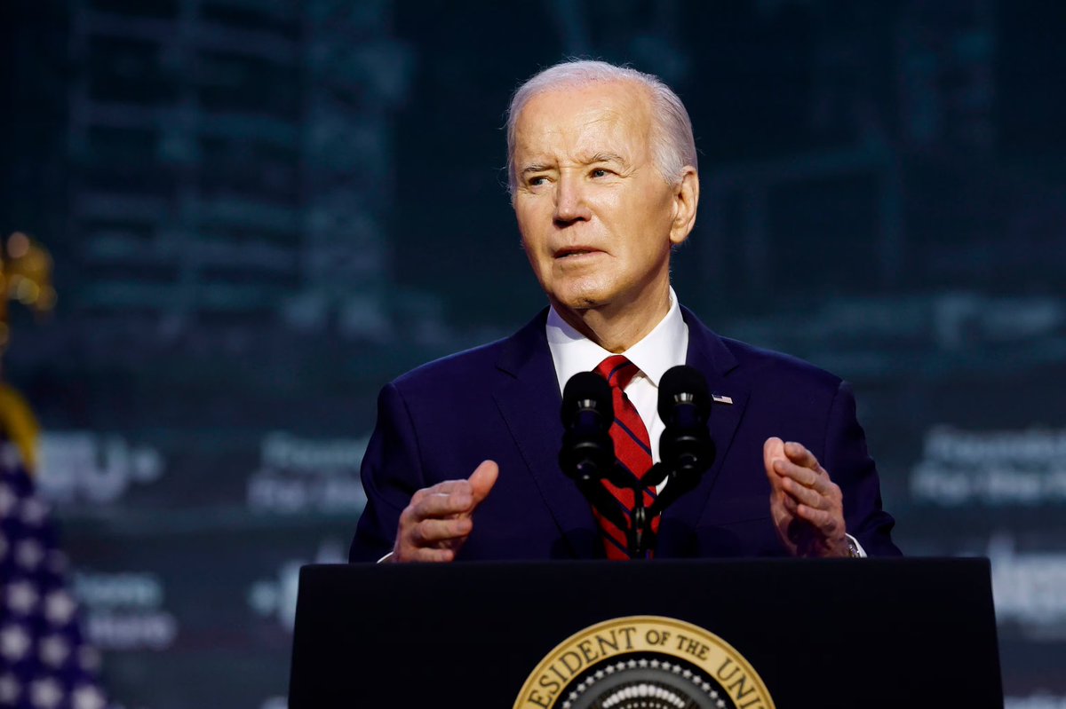 RpsAgainstTrump's tweet image. NEW Fox News poll:

Biden: 50% 
Trump: 48% 

—————
Biden: 43% 
Trump: 42% 
RFK Jr: 10% 
West: 2% 
Stein: 2%