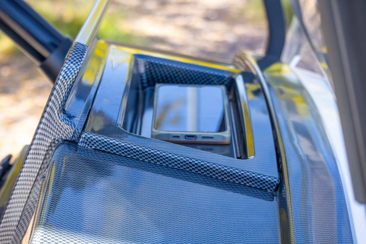 _IconEV's tweet photo. 🗞️🗞️ Extra Extra! 🗞️🗞️ PURE FUN is on the horizon! Many thanks to our friends at Golf Car News Magazine for featuring PURE EV as their latest cover story, and for always helping us share our exciting new endeavors! https://t.co/lmNXSCkfVi