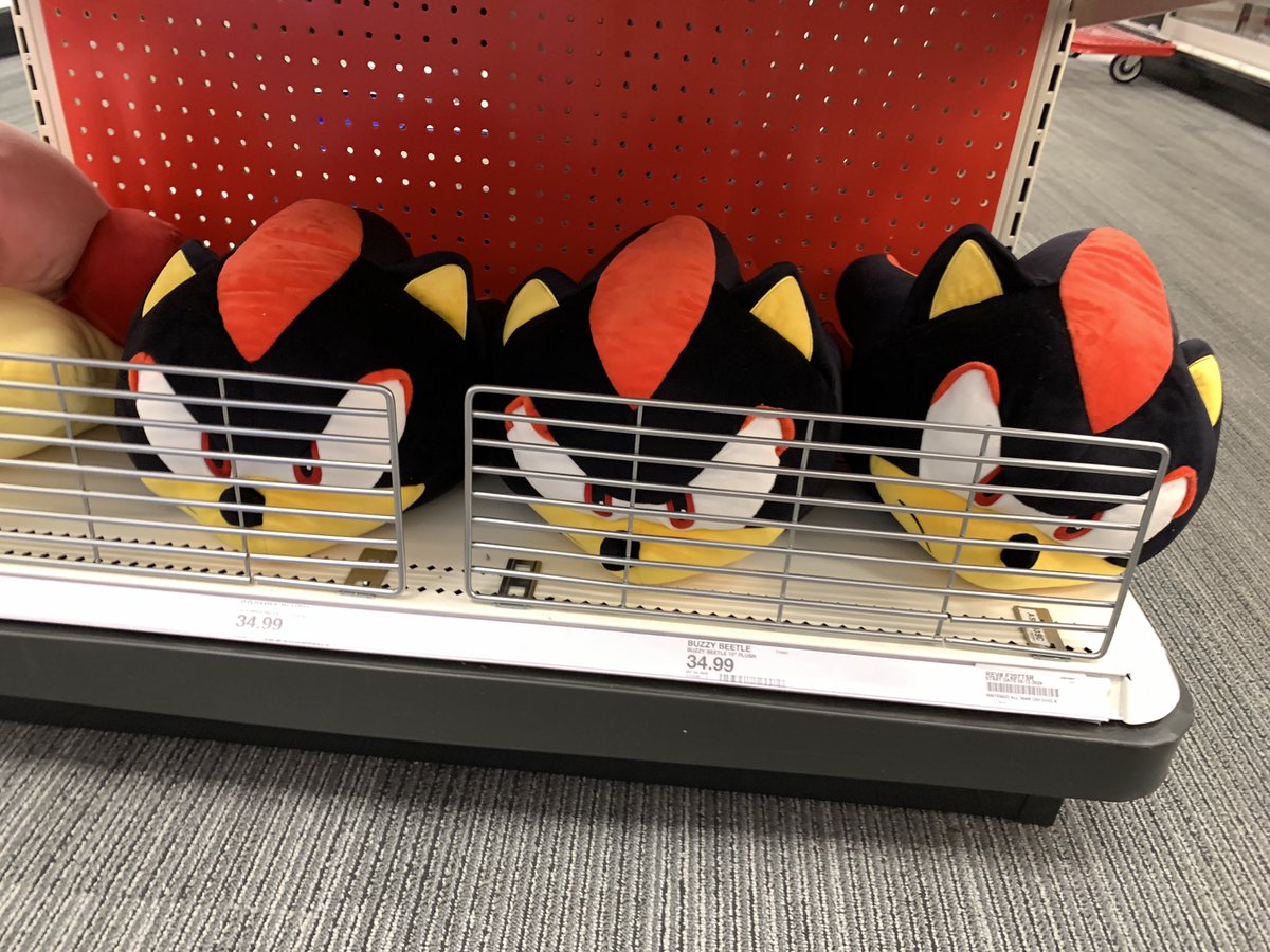 ElizaMakesMusic's tweet photo. THEYRE OUT HERE SELLING SHADOW’S DECAPITATED HEAD AT TARGET!!!!!!!
WE MUST END THIS AT ONCE!!!!!
#CancelTarget https://t.co/8OC8ER0B34