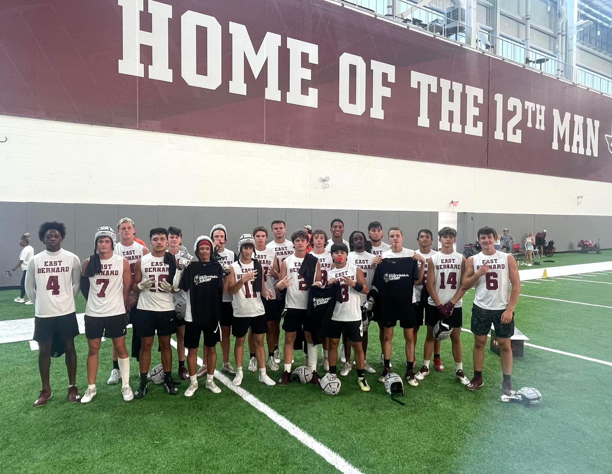 _Ty_Domel's tweet photo. Took on some tough competition this past Tuesday in College Station. We played against 4A-6A teams. Ended up placing 3rd in the gold division. https://t.co/e3yMR8Pxtg
