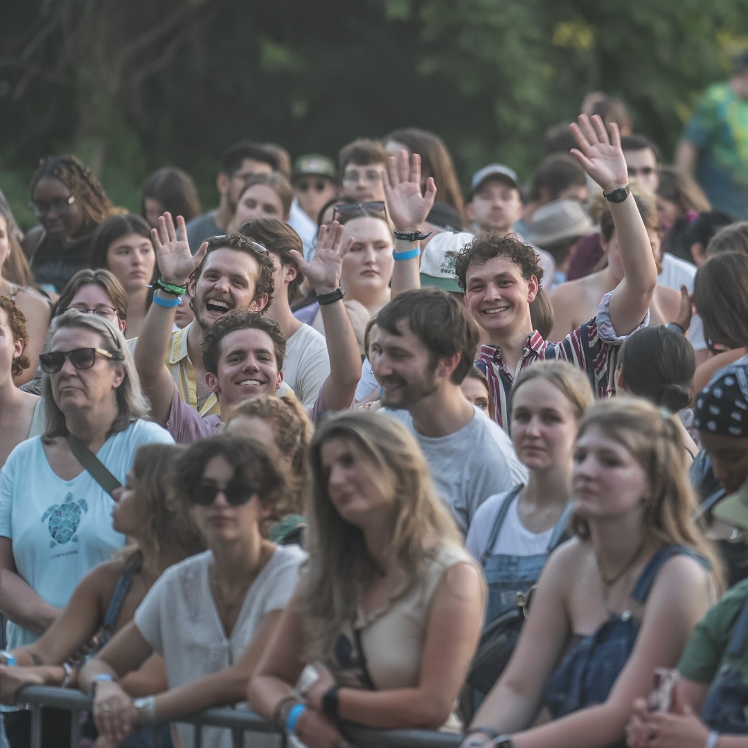 Friday Cheers tweet media