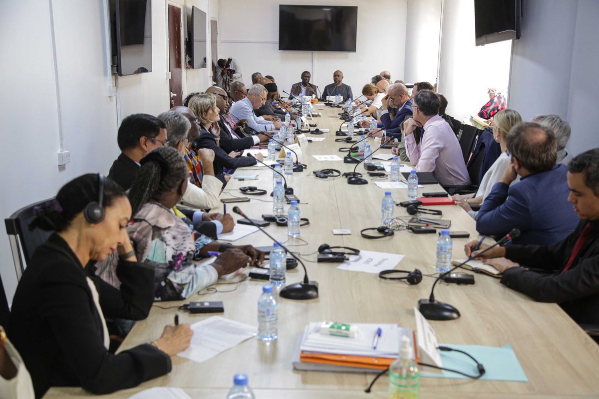 unis_sahel's tweet photo. We must not pause development support to Central Sahel countries!
✅ Continuous investment in their efforts is needed.👉🏼 #Humanitarian #Devt #Peace
💪🏽 Advocacy & joint engagement as the @UN mission met with the Diplomatic Corps in 🇲🇱 today.
Together 🤝 for a 🔊 #ThrivingSahel https://t.co/FtGilQ9J8O