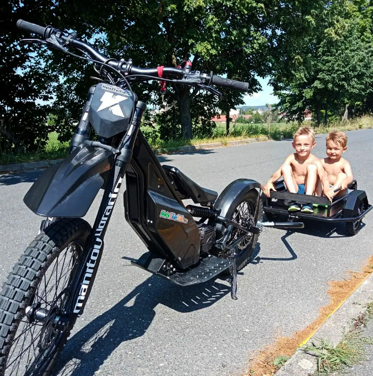 mountain_motos's tweet image. Where are you, Dad? We're ready for a ride. KUBERG Ranger with trailer.⚡️🏍️⚡️
#kuberg #kubergusa #electricmotorcycle #edirtbike #motorcycletrailer