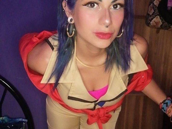 I'm online right now on SkyPrivate - pay-per-minute system for Skype live shows. Call me right now in