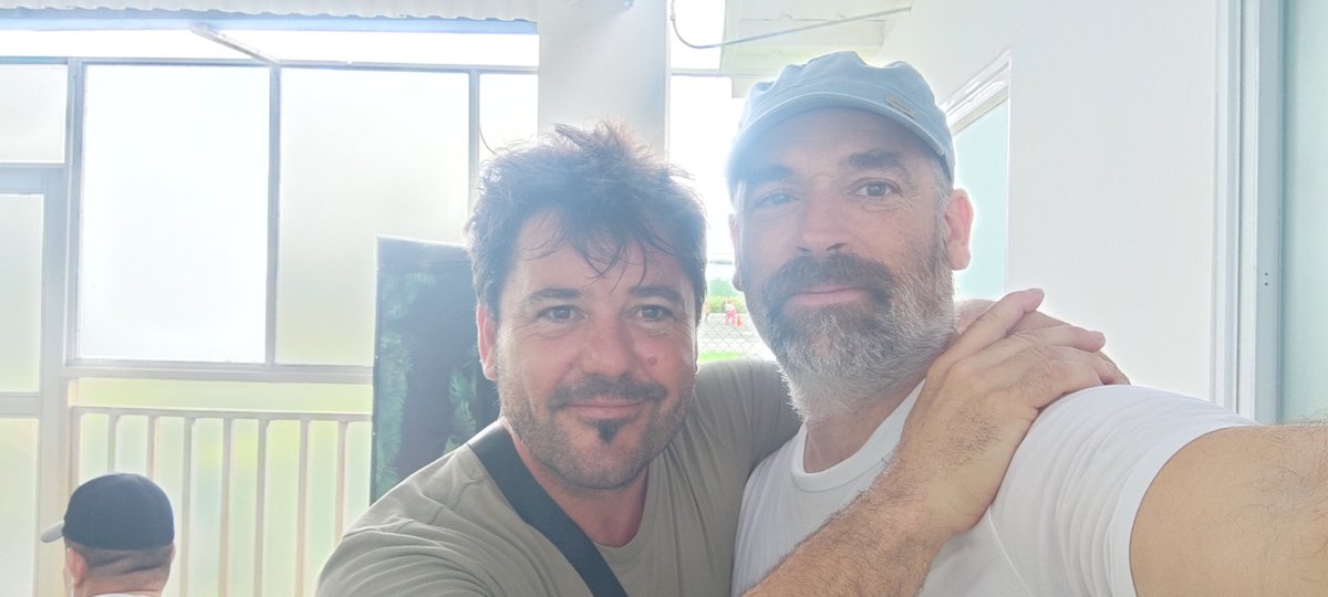 MisuLintxi's tweet photo. Por Colombia a las órdenes de @RaudelaFuente. Hoy volamos hacia el norte, en Valledupar. https://t.co/XvwhtVuNMb