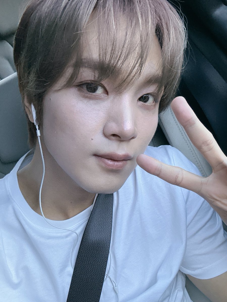 ْ (@dreamleeline) on Twitter photo 