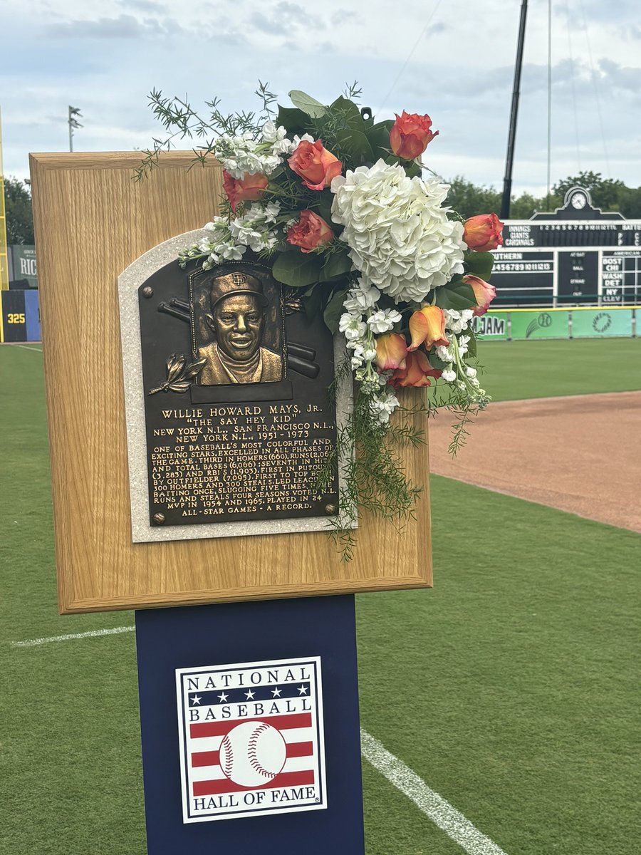 The Hall of Fame brought Willie Mays’ plaque to Rickwood Field. It’s the first time it has been outside of Cooperstown since he was inducted in 1979.