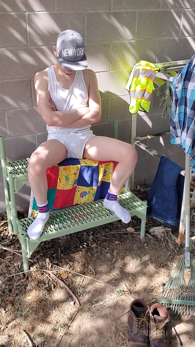 Jay Brevia tweet media