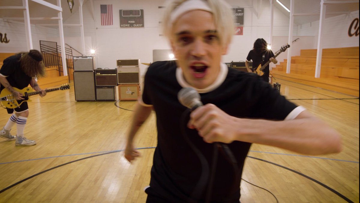 Badflower's tweet photo. Badflower’s back in 9 days https://t.co/oOENlpOqpY