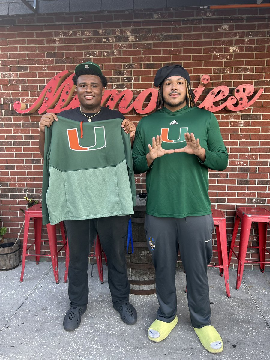 Demetrius campbell (@demetriuscamp06) on Twitter photo it’s all about the U 🙌🏼🙌🏼 my brother <a href="/JadenWilkerso3/">Jaden Wilkerson (3⭐️OT)</a> just committed!!
#canesfans hype us up!!
#GoCanes
@Coachmirabal <a href="/CoachEdPata/">Edwin Pata 🇭🇹</a> @Coach_Cristobal <a href="/dtrain2901/">DENNIS SMITH</a>
@canesfootball @coachfield it’s all about the U 🙌🏼🙌🏼 my brother <a href="/JadenWilkerso3/">Jaden Wilkerson (3⭐️OT)</a> just committed!!
#canesfans hype us up!!
#GoCanes
@Coachmirabal <a href="/CoachEdPata/">Edwin Pata 🇭🇹</a> @Coach_Cristobal <a href="/dtrain2901/">DENNIS SMITH</a>
@canesfootball @coachfield