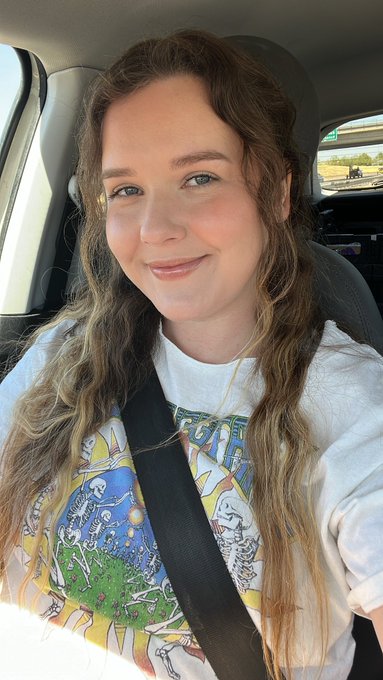 🦀♋️ https://t.co/ZJirqK4b68<a href="/tag/bluemoon"class="tags"><span>#bluemoon</span></a>