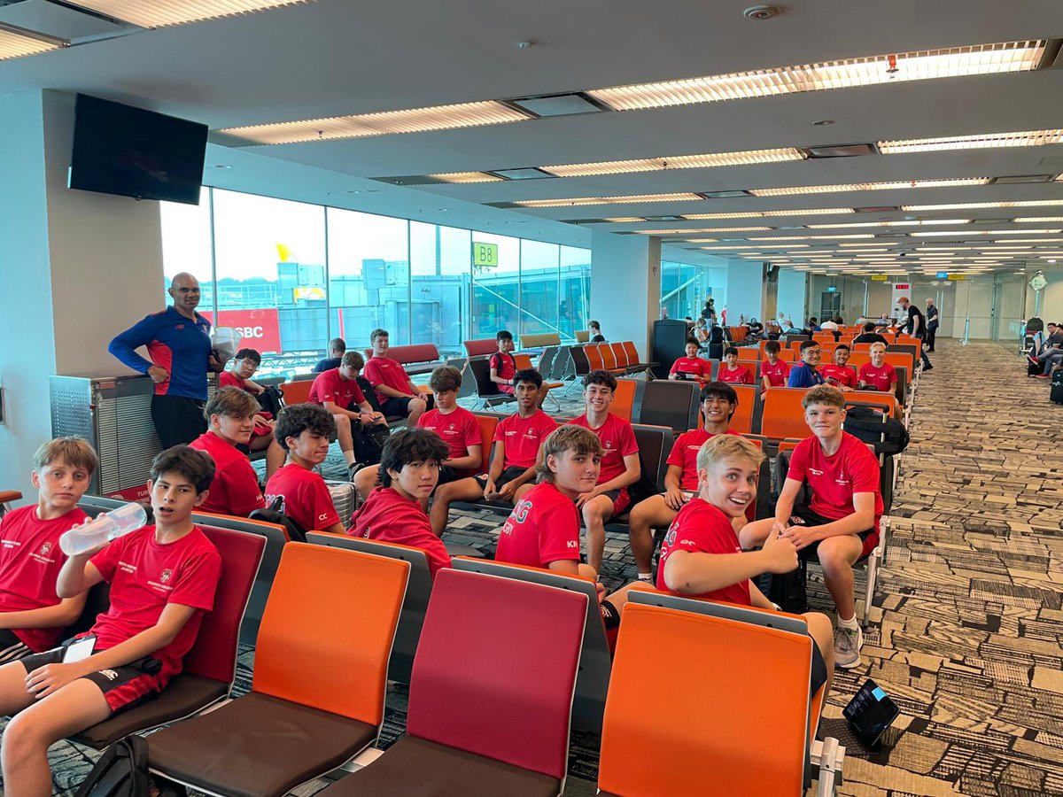 Good luck to the U13 and U15 Boys Rugby Teams who headed off to Perth in Western Australia for their annual tour yesterday. It’s great to be back. 
Go safe, go well and at all times be Determined, Courageous, Skilful and Gracious. Enjoy this wonderful opportunity boys. #Dulwich