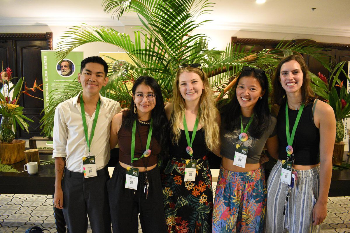 Claire Williams (@clairewill22) on Twitter photo The team took a quick break from field work to present at the #BCI100 symposium! <a href="/stri_panama/">Smithsonian Panama</a> The team took a quick break from field work to present at the #BCI100 symposium! <a href="/stri_panama/">Smithsonian Panama</a>