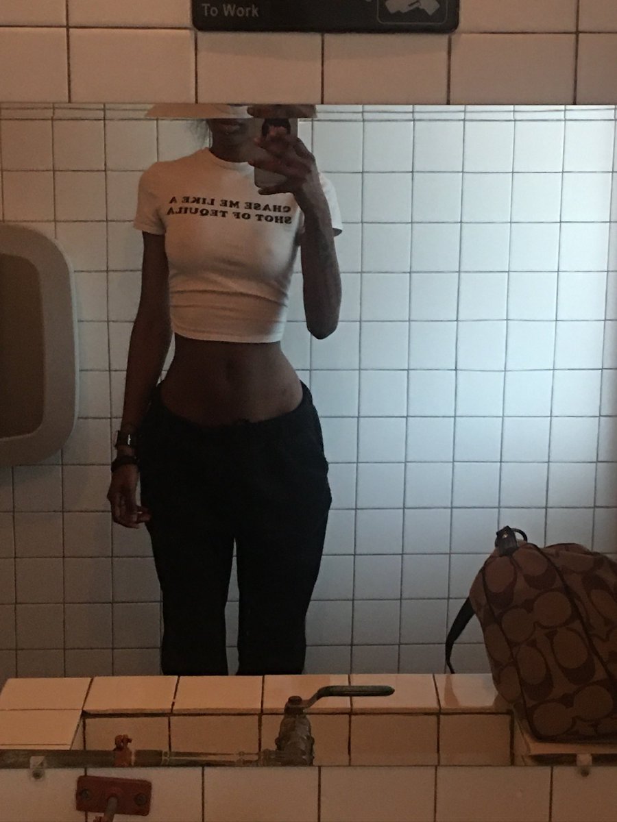 ykitsslim's tweet image. #snatched