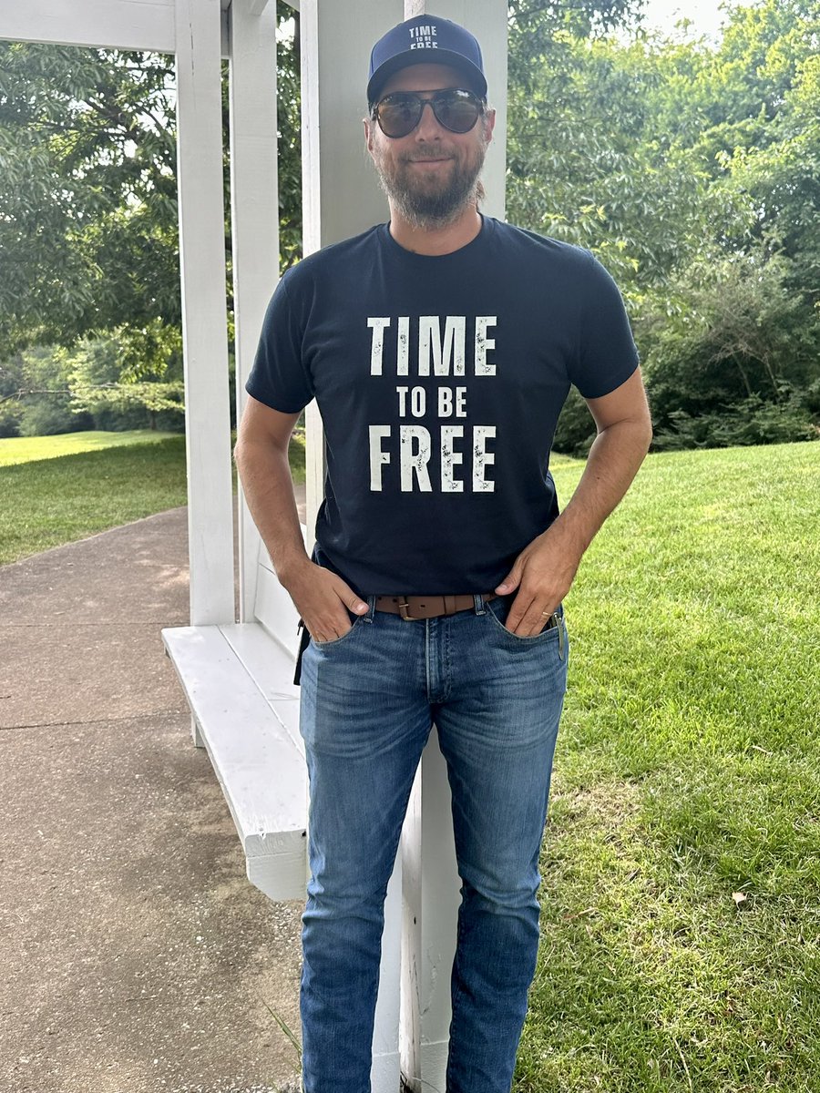 TheRealINSPIRED's tweet photo. 🔥72-HOUR LIMITED EDITION🔥
Get your TIME TO BE FREE Shirt now and inspire the world around you.
Shop here 👉🏽 https://t.co/akNBrB85vu #timetobefree #free #time #freedom #usa #inspired #inspirational #merch https://t.co/3Y9SHRzBIl