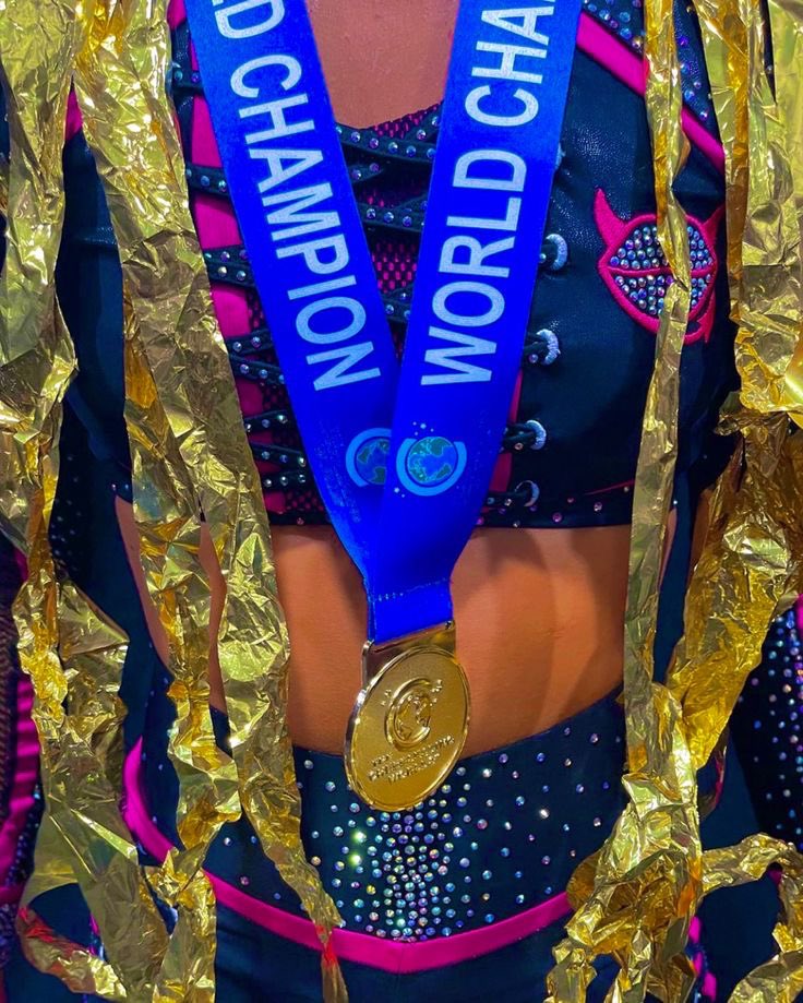 ๐๐ซ๐โ๐ง๐ข๐ฒ๐๐ ยฐแกฃ๐ญฉ . ยฐ . tweet media