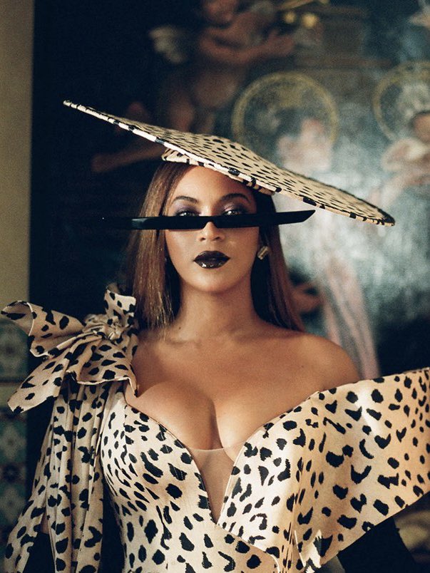 Beyoncé’s looks in ‘Black is King’; a thread 🧵