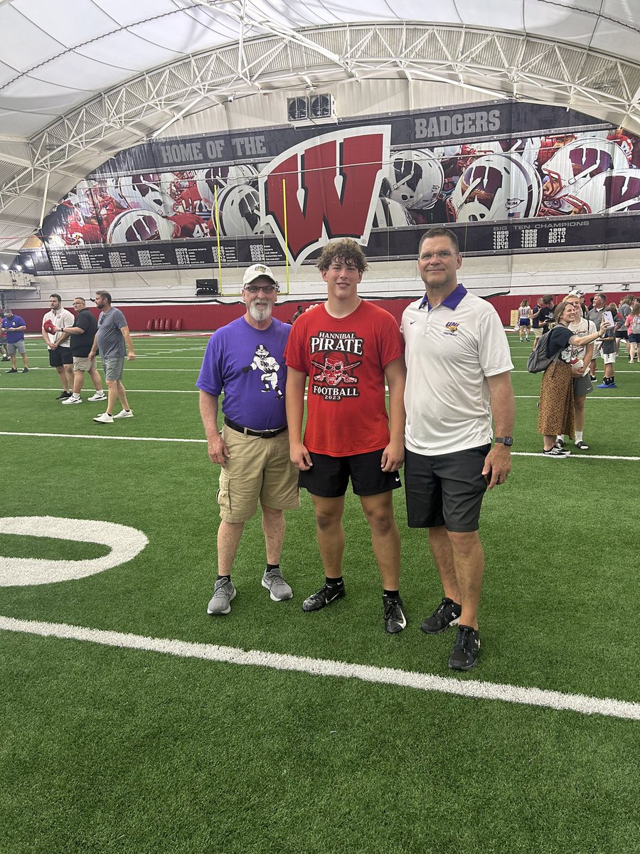 Tre Hoskins (@hoskinstre) on Twitter photo After a great camp and talk with <a href="/BrycePaup/">Bryce Paup</a> I am blessed to receive my 1st offer from <a href="/UNIFootball/">UNI Football</a>. <a href="/coachricknelson/">Rick Nelson</a> @SGaines_ <a href="/HannibalFootbal/">🏴☠️Hannibal Football 🏴☠️</a> <a href="/ChrisDuerr/">Chris Duerr</a> <a href="/JPRockMO/">JP Rock</a> <a href="/PrepRedzoneMO/">Prep Redzone Missouri</a> After a great camp and talk with <a href="/BrycePaup/">Bryce Paup</a> I am blessed to receive my 1st offer from <a href="/UNIFootball/">UNI Football</a>. <a href="/coachricknelson/">Rick Nelson</a> @SGaines_ <a href="/HannibalFootbal/">🏴☠️Hannibal Football 🏴☠️</a> <a href="/ChrisDuerr/">Chris Duerr</a> <a href="/JPRockMO/">JP Rock</a> <a href="/PrepRedzoneMO/">Prep Redzone Missouri</a>