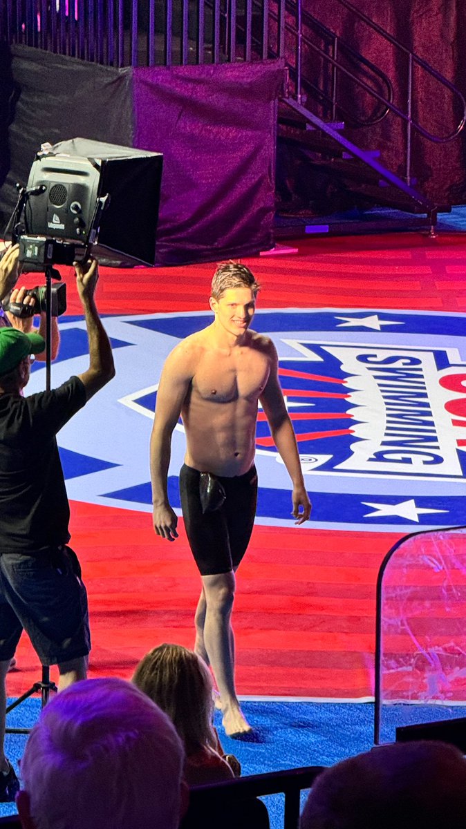 This is what a 17 year old American swimmer looks like.. Shahtaht Thomas Heilman

GOOD LUCK REST OF THE WORLD

WE OWN THE POOL

#Olympic