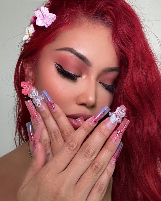 🌸 in full bloom 🌸 https://t.co/ktwFf2m5hC