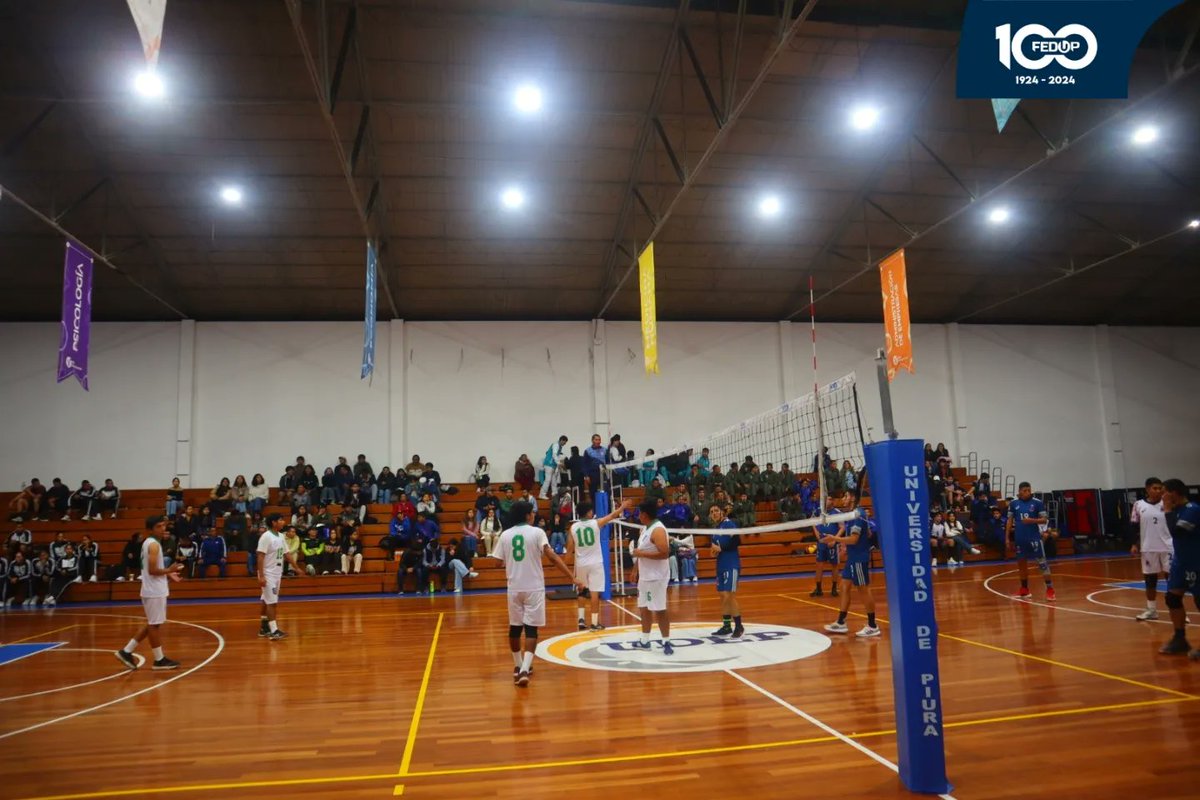 perufedup's tweet photo. ¡CON LA MENTE EN EL JUEGO ! 🔥🏐🔥
La #UNALM Venció 2 sets a 0 frente a la #EOFAP por la quinta fecha del FEDUP Centenario Liga Universitaria División Ascenso de Vóleibol Varones Región Lima 2024.🏆🏆

FEDUP, 100 años promoviendo el deporte universitario 💙❤️ https://t.co/RP9avqIETx